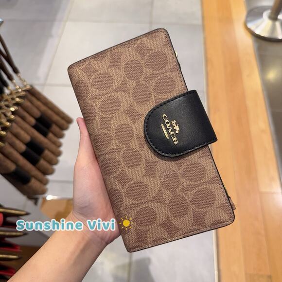 Coach Handbags - NWT Coach Phone Wallet In Signature Canvas CW780 TAN/BLACK